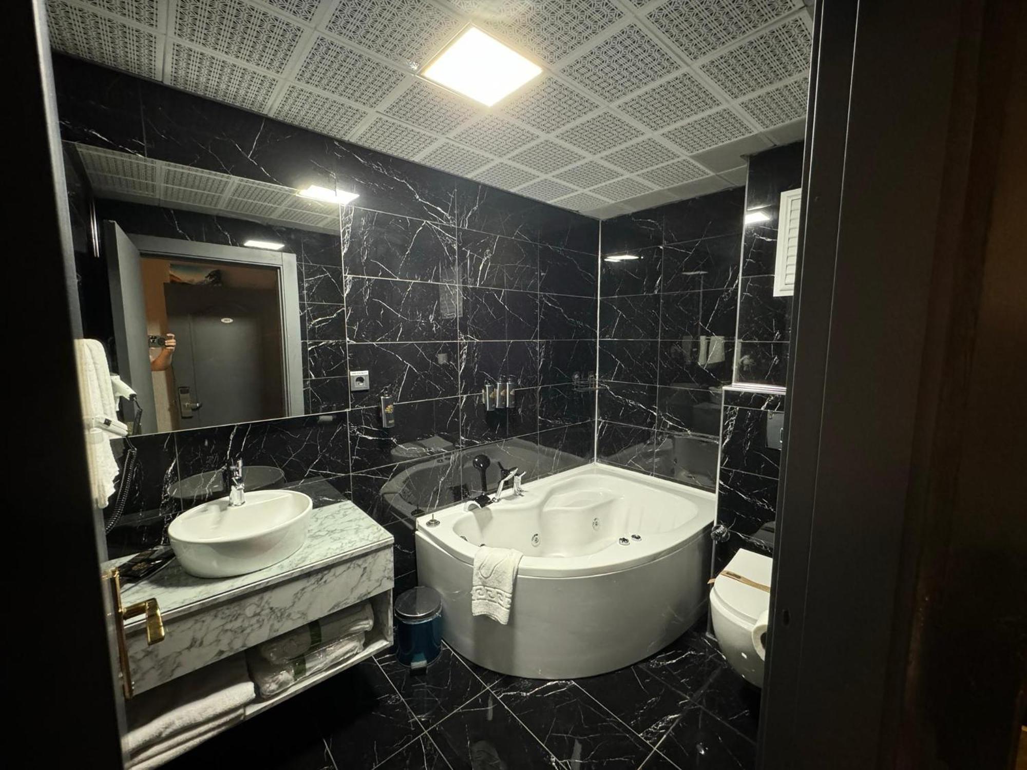 Bc Ruby Hotel Ancara Exterior foto